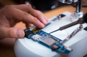 Основные поломки электронных устройств Apple Основные поломки электронных устройств Apple